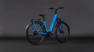 Cube Kathmandu Hybrid Comfort Pro 800 azure´n´black Easy Entry