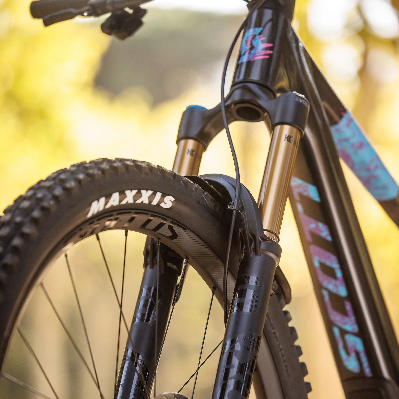 Scott Tension eRide 900 Tuned (EU) Carbono em bruto Mármore roxo - Image 4