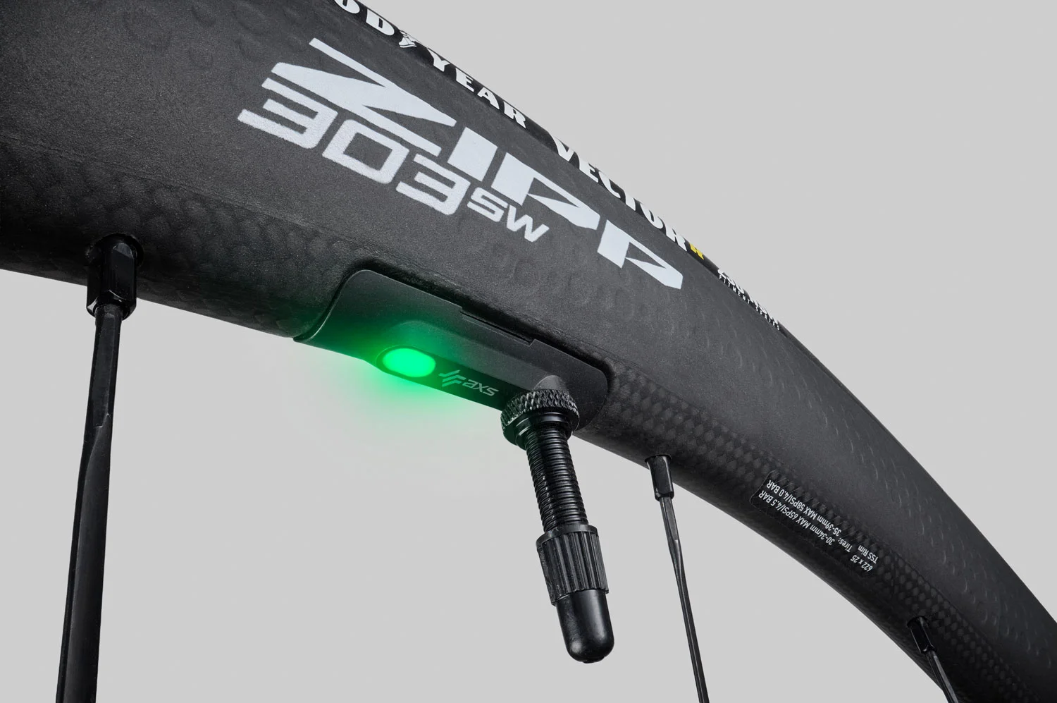 Zipp 303 SW Carbon Disc Sram XDR - Image 3
